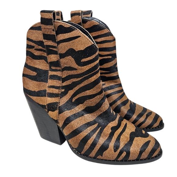 NEW Rebel Wilson Sam 8 Zebra Print Calf Hair Leather Ankle Boot Western Boho - Picture 1 of 6